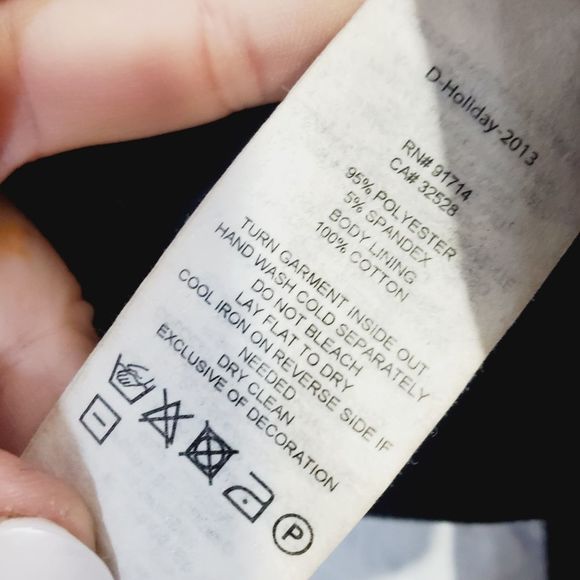 Armani Exchange Solid BLack  crop zip up jacket size small - Picture 10 of 11